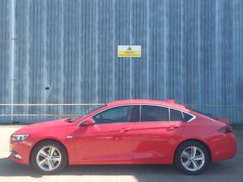 Used Vauxhall Insignia 2019 for sale - 78419132: Photo