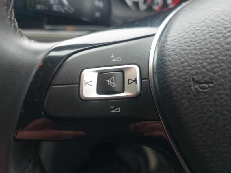 Used Volkswagen Polo 2018 for sale - 77405171: Photo 18