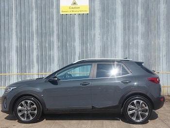 Used Kia Stonic 2022 for sale - 79278555: Photo