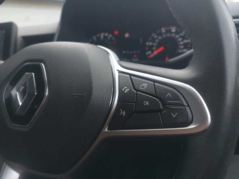 Used Renault Clio 2021 for sale - 76354375: Photo 18