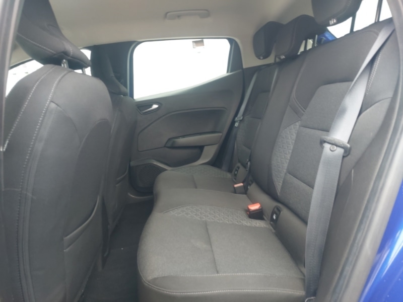 Used Renault Clio 2021 for sale - 76354375: Photo 6