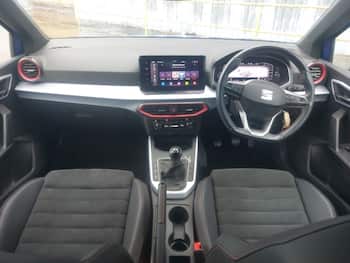 Used SEAT Arona 2023 for sale - 79694577: Photo