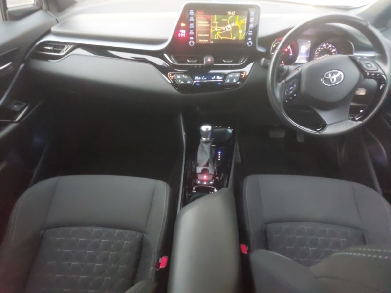 Used Toyota C-HR 2020 for sale - 76928463: Photo 2