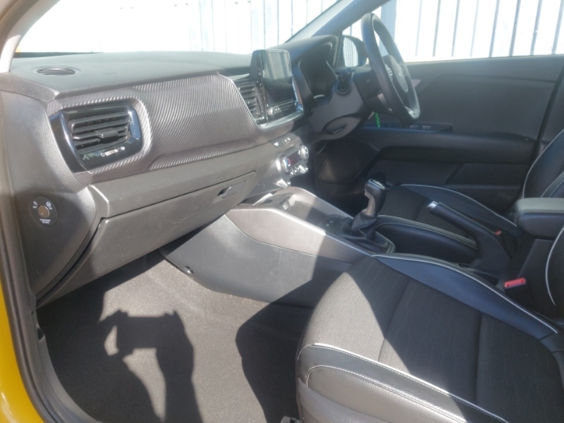 Used Kia Stonic 2022 for sale - 76071312: Photo 5