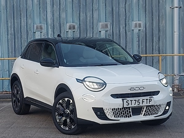 Used Fiat 600 2025 for sale - 76107985: Photo 1