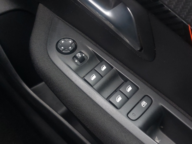Used Peugeot 208 2022 for sale - 76188072: Photo 12