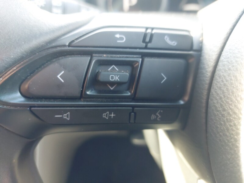 Used Toyota Yaris Cross 2022 for sale - 77881586: Photo 16