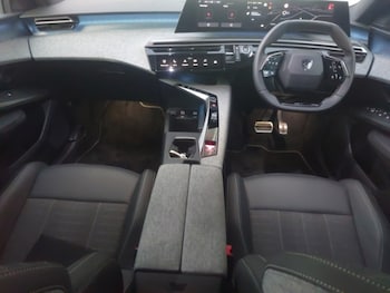 Used Peugeot 5008 2025 for sale - 76785608: Photo