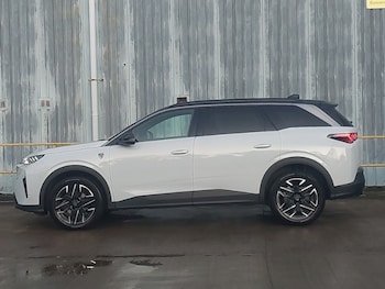 Used Peugeot 5008 2025 for sale - 76785608: Photo