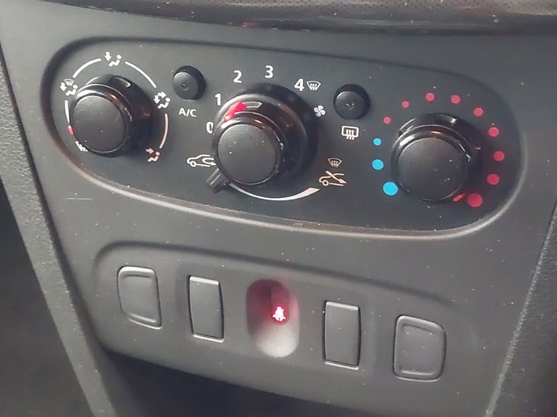 Used Dacia Sandero Stepway 2020 for sale - 77299571: Photo 11