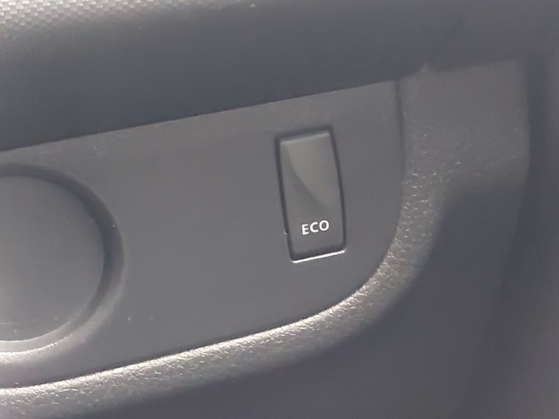 Used Dacia Sandero Stepway 2020 for sale - 77299571: Photo 17