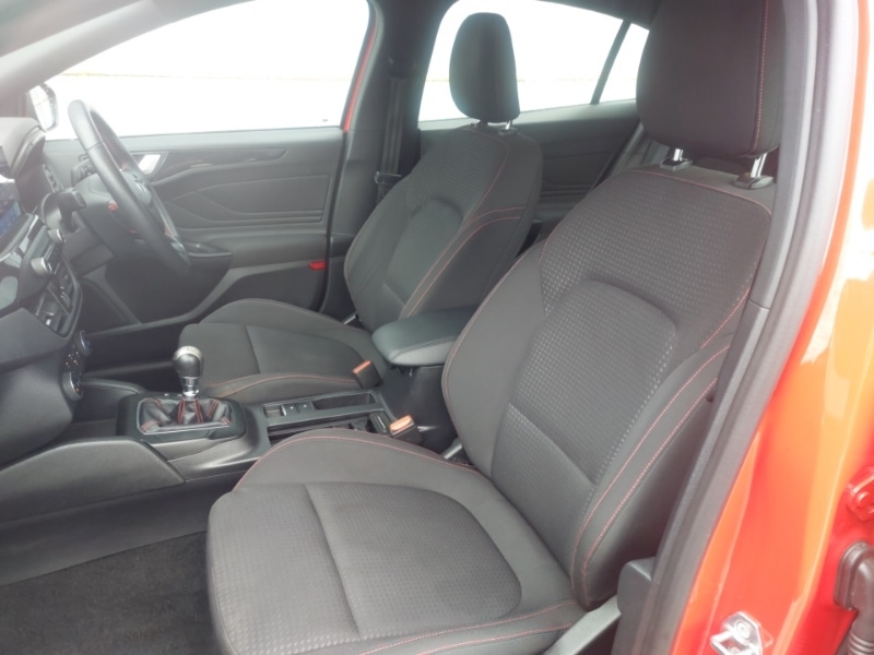 Used Ford Focus 2019 for sale - 77678025: Photo 5