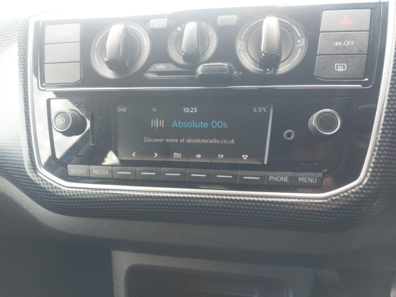 Used Volkswagen up! 2023 for sale - 78147101: Photo 11