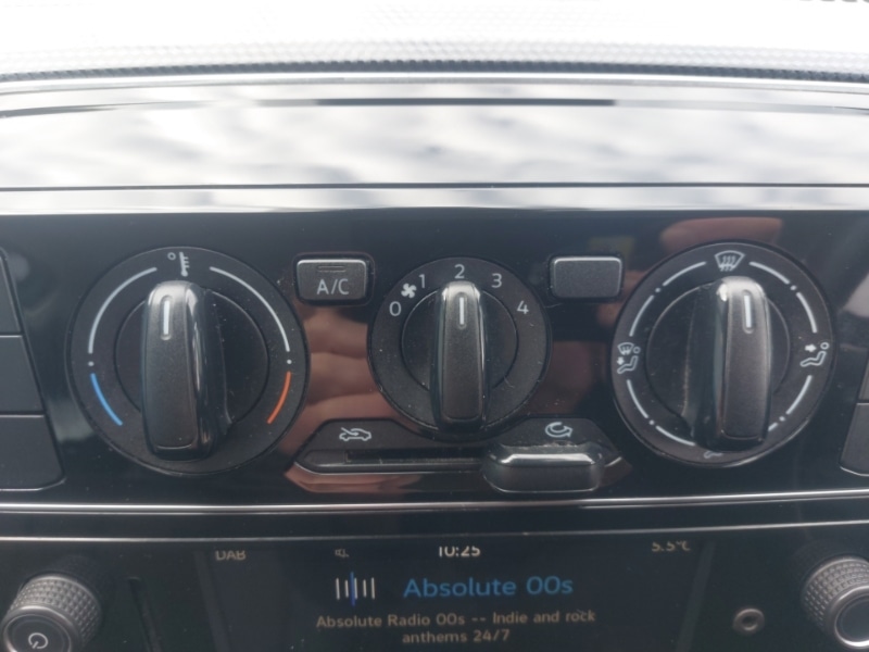 Used Volkswagen up! 2023 for sale - 78147101: Photo 14