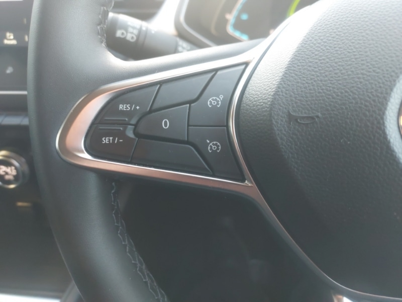 Used Renault Captur 2022 for sale - 77213933: Photo 17