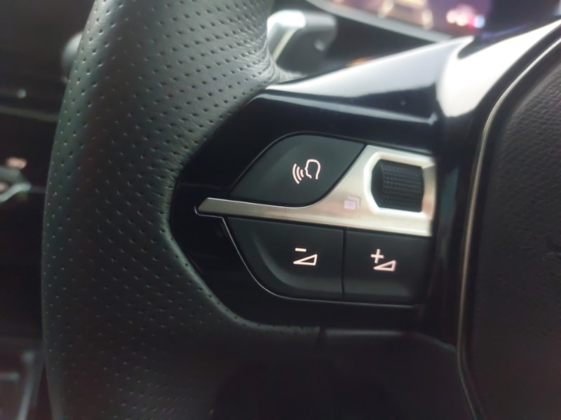 Used Peugeot 2008 2024 for sale - 76864425: Photo 17