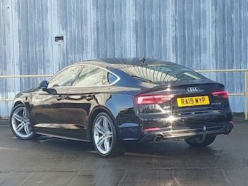 Used Audi A5 2019 for sale - 76785587: Photo