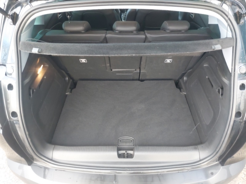 Used Vauxhall Crossland 2022 for sale - 76970198: Photo 8