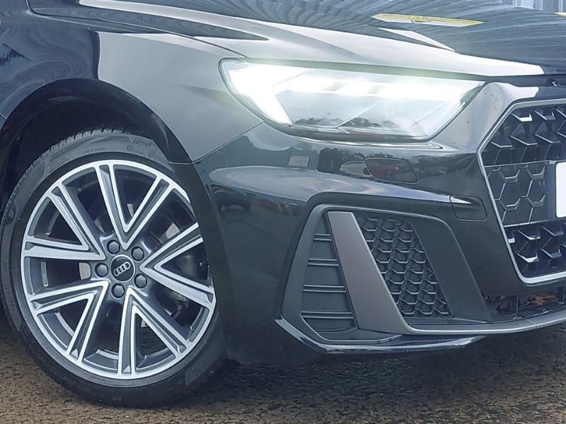 Used Audi A1 2023 for sale - 76815812: Photo 9