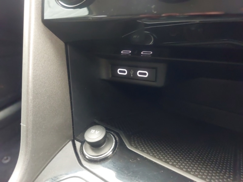 Used Volkswagen T-Roc 2021 for sale - 77418702: Photo 18