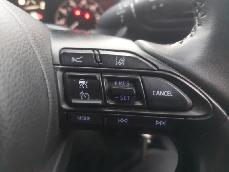 Used Toyota Yaris 2022 for sale - 77228570: Photo 18