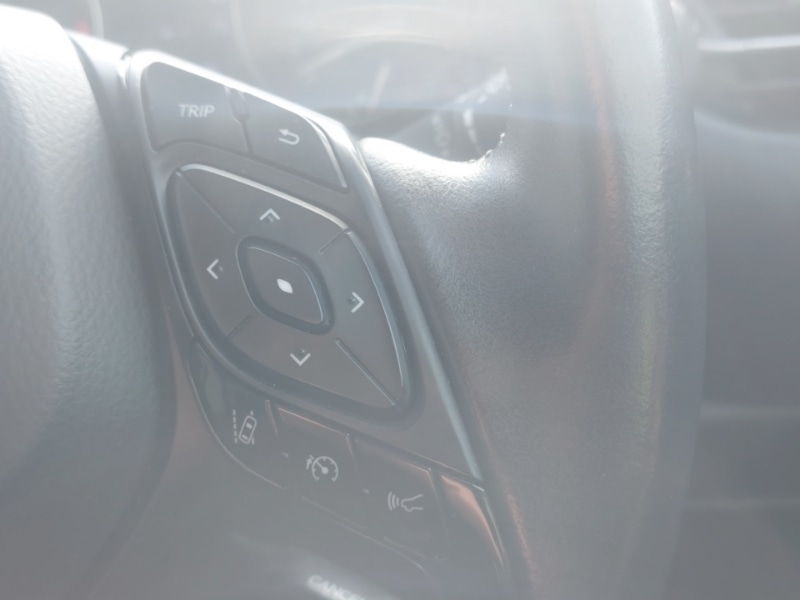 Used Toyota C-HR 2021 for sale - 78113185: Photo 17