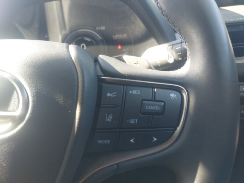 Used Lexus UX 2024 for sale - 78224950: Photo 17