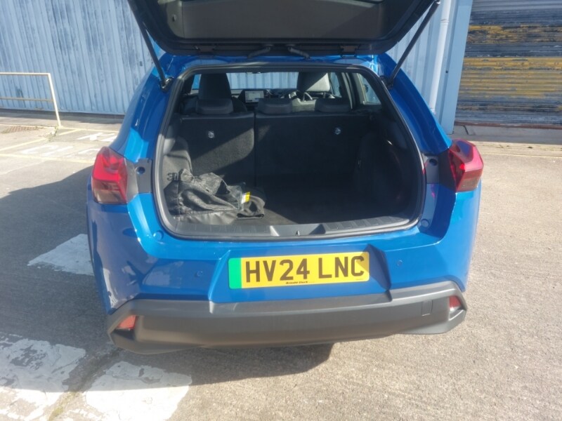 Used Lexus UX 2024 for sale - 78224950: Photo 8