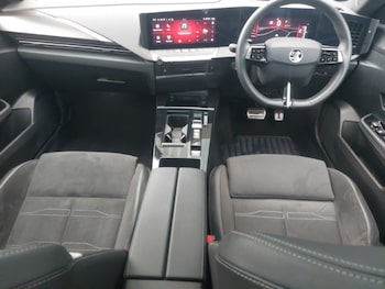 Used Vauxhall Astra 2024 for sale - 79195262: Photo