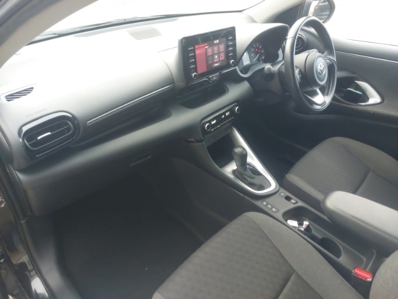 Used Toyota Yaris 2022 for sale - 77062606: Photo 12