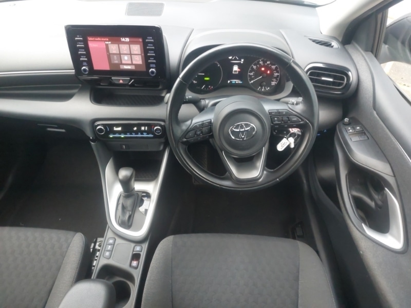 Used Toyota Yaris 2022 for sale - 77062606: Photo 7