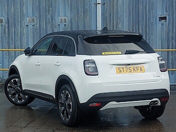 Used Fiat 600 2025 for sale - 76437724: Photo