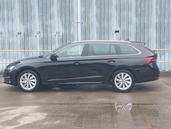 Used Skoda Octavia 2025 for sale - 75050055: Photo