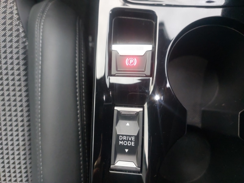 Used Peugeot 2008 2022 for sale - 77767285: Photo 19