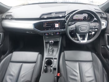 Used Audi Q3 2023 for sale - 79332875: Photo