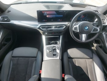 Used BMW 3 Series 2023 for sale - 75506351: Photo