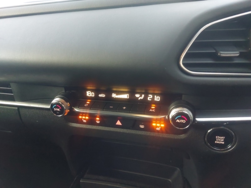 Used Mazda CX-30 2021 for sale - 76864418: Photo 11