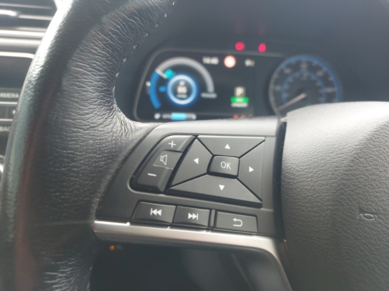 Used Nissan Leaf 2020 for sale - 77847351: Photo 17