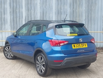 Used SEAT Arona 2025 for sale - 79207500: Photo