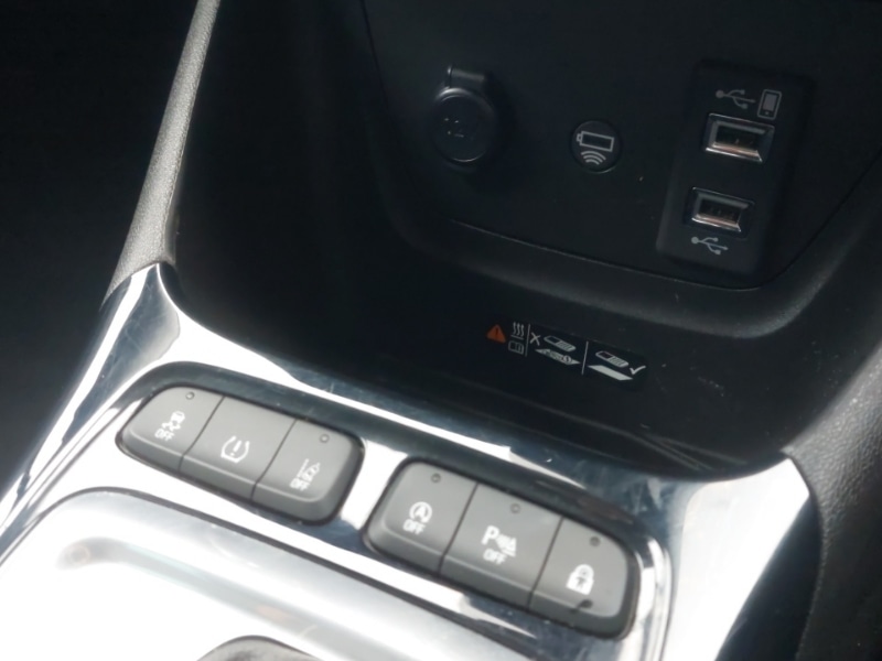 Used Vauxhall Crossland 2021 for sale - 77678018: Photo 18