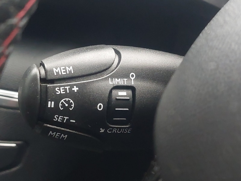 Used Peugeot 308 2018 for sale - 77433664: Photo 17