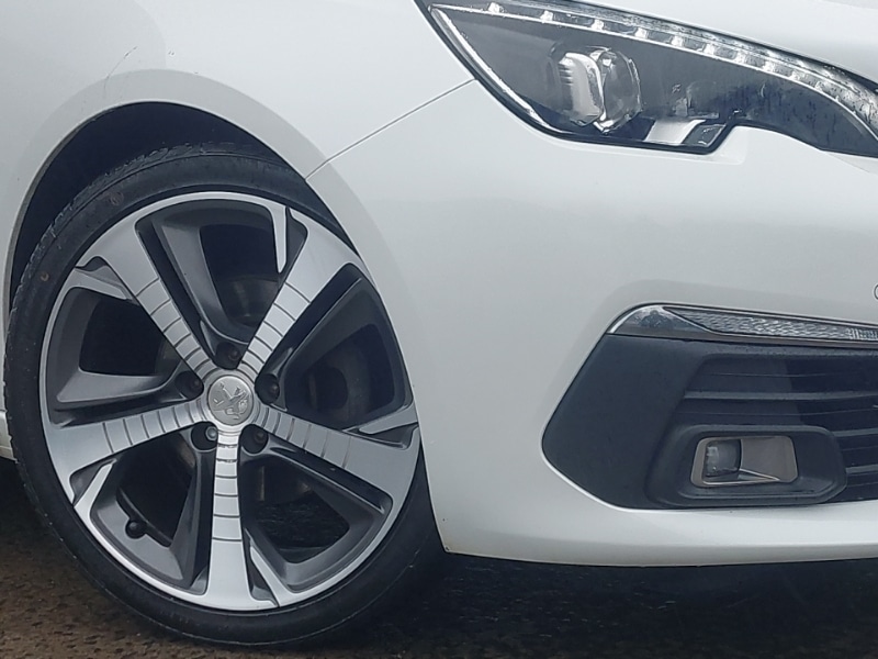 Used Peugeot 308 2018 for sale - 77433664: Photo 9