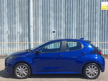 Used Toyota Yaris 2023 for sale - 78515539: Photo