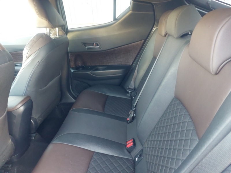 Used Toyota C-HR 2017 for sale - 77756141: Photo 6