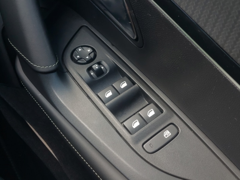 Used Peugeot 2008 2024 for sale - 77251764: Photo 12