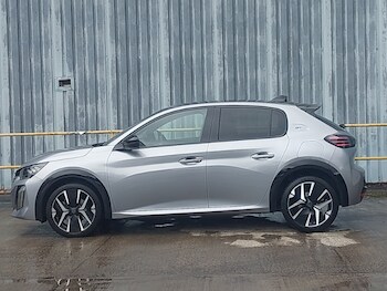 Used Peugeot 208 2025 for sale - 78125654: Photo