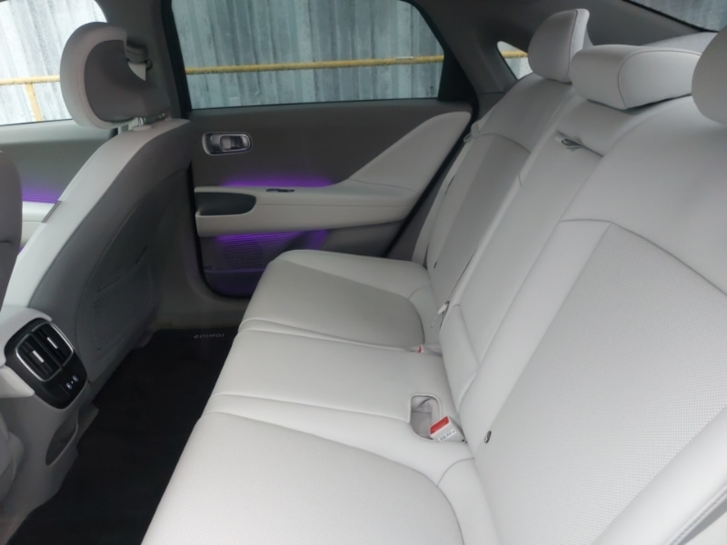 Used Hyundai IONIQ 6 2025 for sale - 77596712: Photo 6