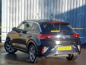 Used Volkswagen T-Roc 2022 for sale - 77251770: Photo