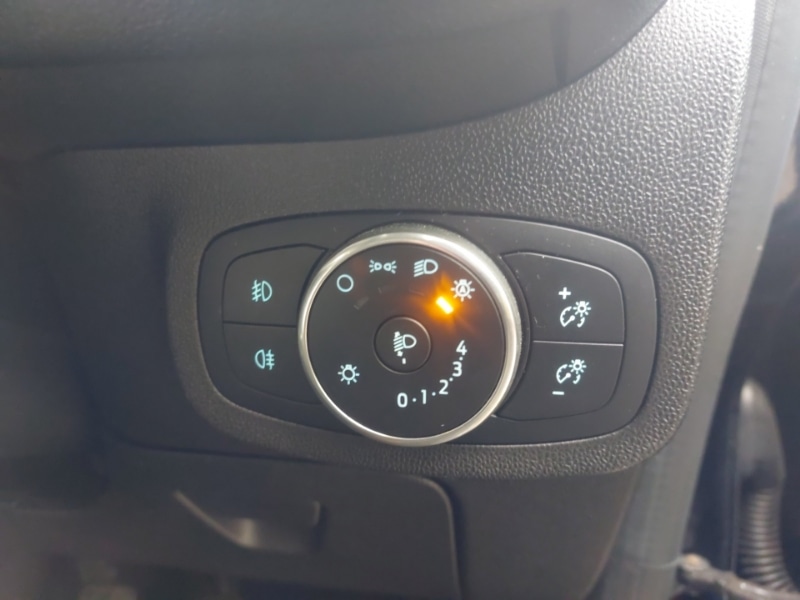 Used Ford Fiesta 2018 for sale - 77847344: Photo 12