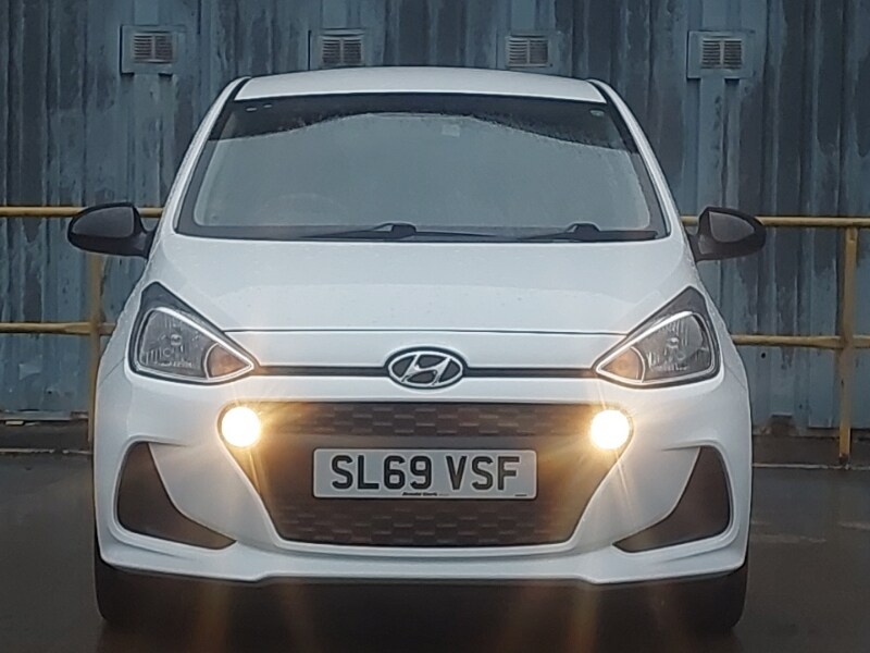 Used Hyundai i10 2019 for sale - 76533433: Photo 19